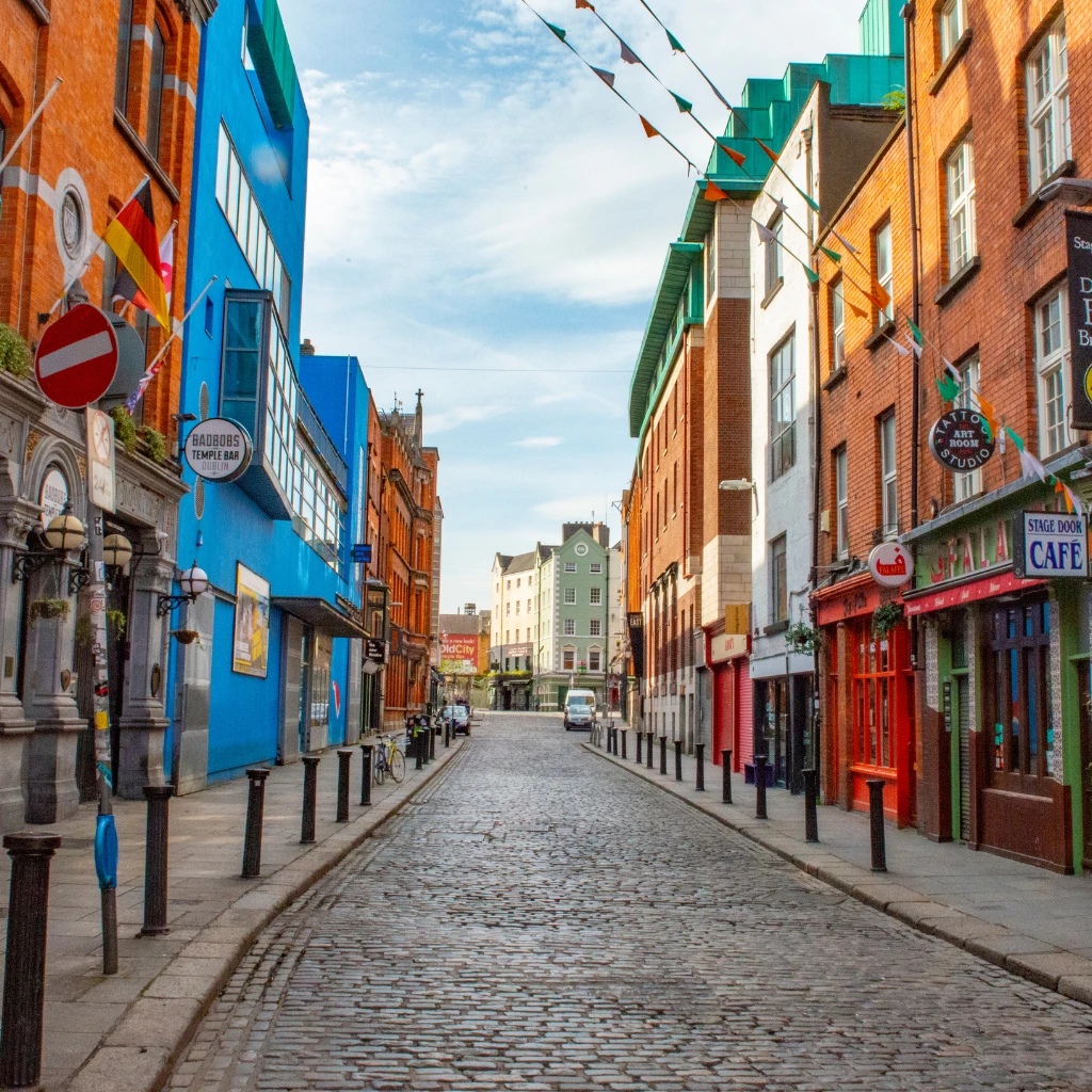 Cobbled Temple Bar street in Dublin, Ireland